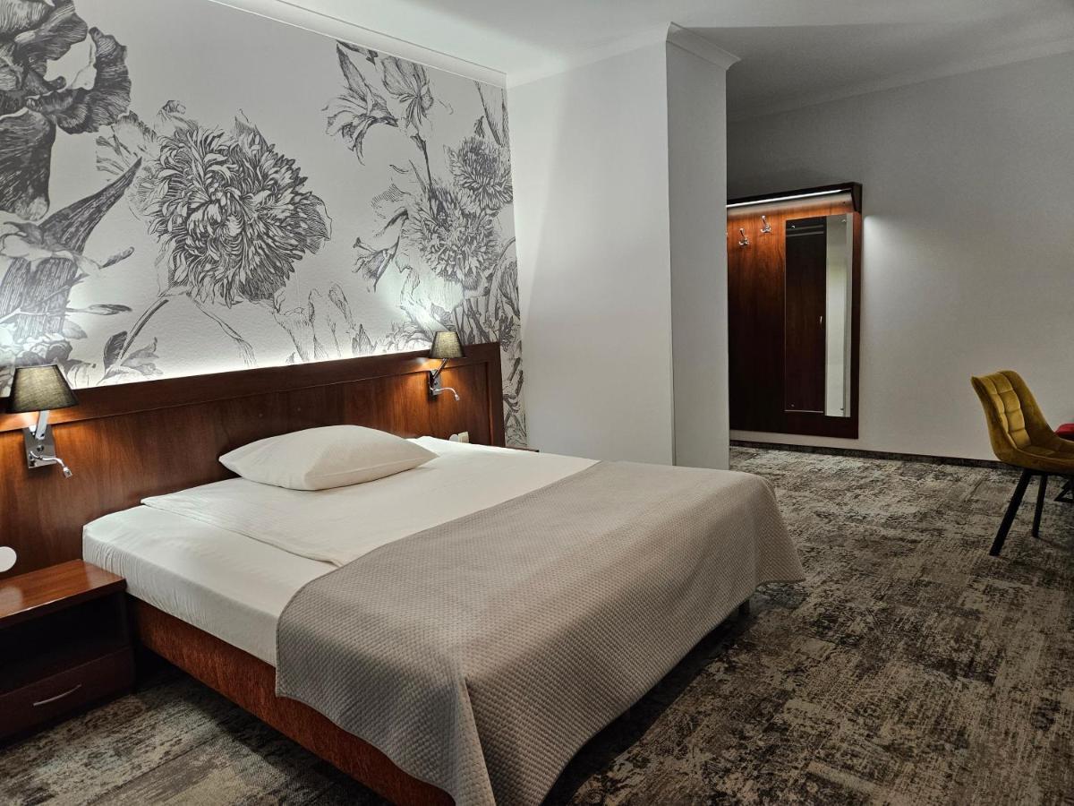 Villa Intryga Σλούπσκ Εξωτερικό φωτογραφία